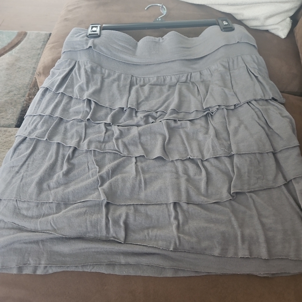 LOFT Gray Bubble Midi Skirt with Ruffled Tiers